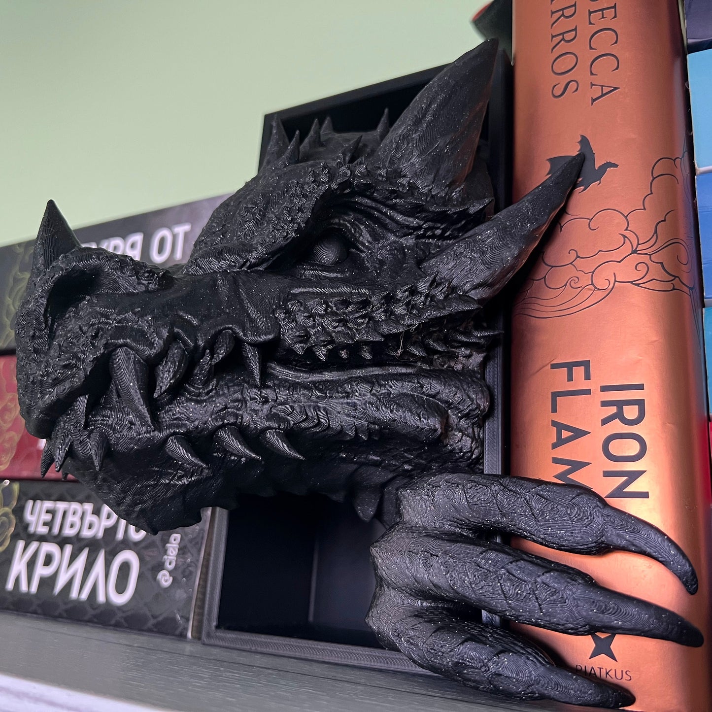 Дракон - Book Nook